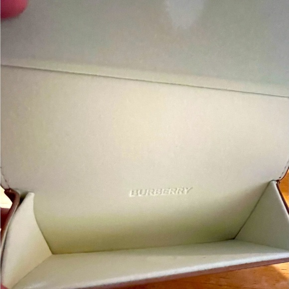 Burberry London England Men’s Eyeglass case, Brown, NWOT - Picture 7 of 7
